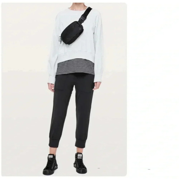 Lululemon I 4 - Picture 9 of 13